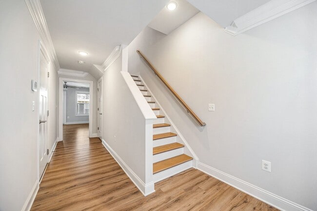 Foto del edificio - 3408 Montague St