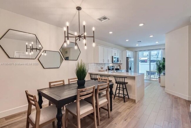 Foto del edificio - 117 SW 170th Ave