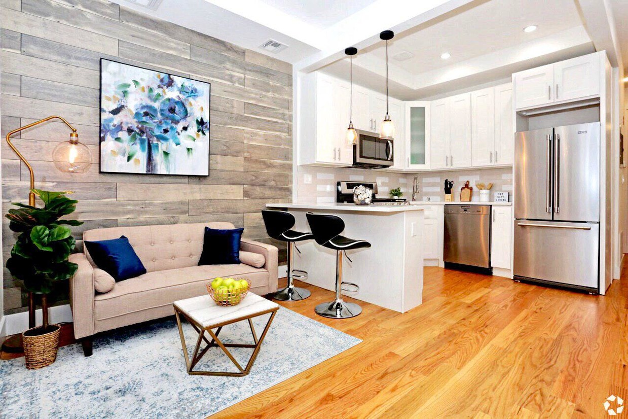 Primary Photo - 1082 Greene- Shared Living Spaces