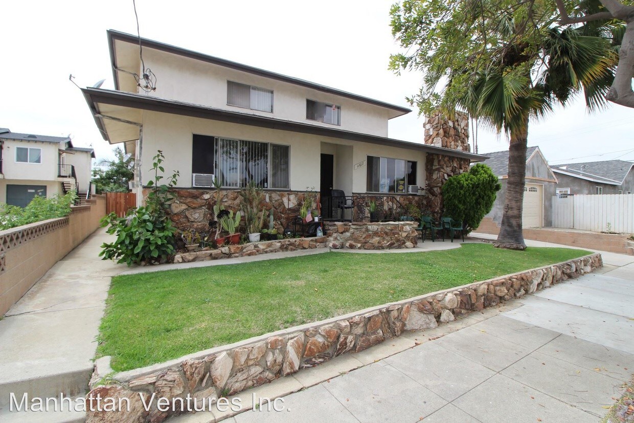 Primary Photo - 11617 Cedar Ave