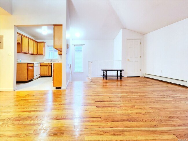 Foto del edificio - 94-12-94-89 89th Ave