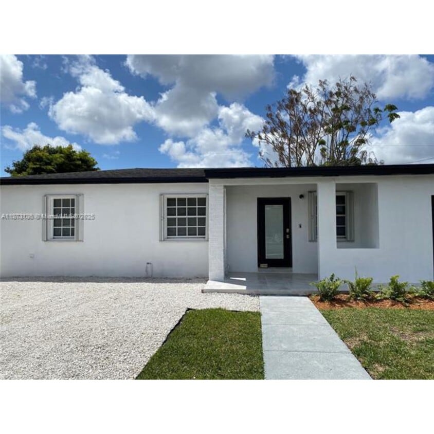 Foto principal - 7390 SW 30th Ter