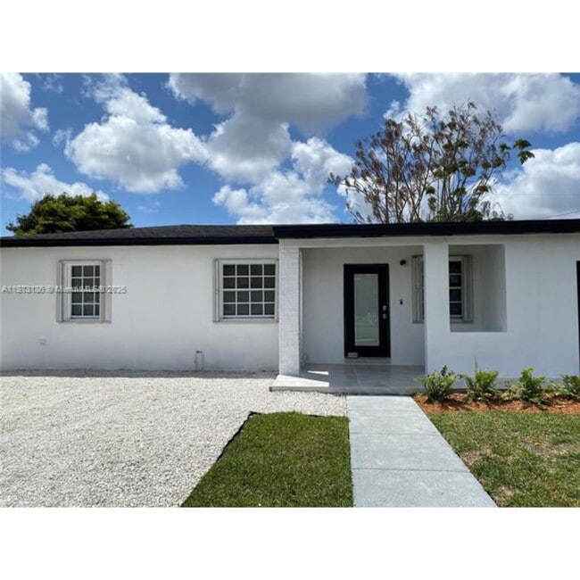 Building Photo - 7390 SW 30th Ter