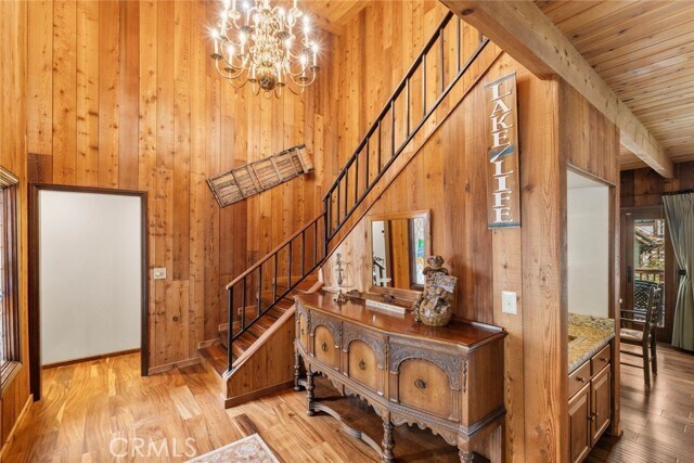 Foto del edificio - 887 Talisman Ln