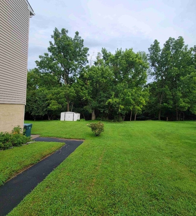Building Photo - 2156 Birch Dr