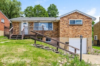 Building Photo - 145 Keefer Dr