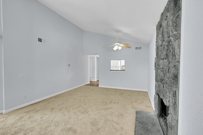 Foto del edificio - $1,595.00 - 1 Bed, 1 Bath, Apartment in Au...