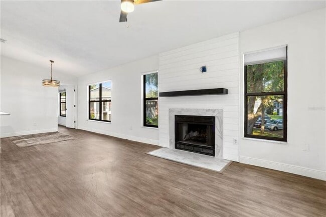 Foto del edificio - 1507 Northlake Dr