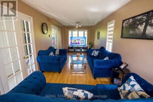 Building Photo - 2389 Clearside Ct