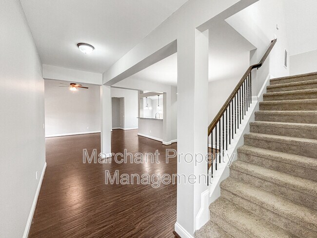 Foto del edificio - 30 Caperton Way