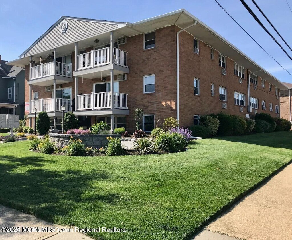 301 Sixth Ave Unit 305, Asbury Park, NJ 07712 Condo for Rent in Asbury Park, NJ