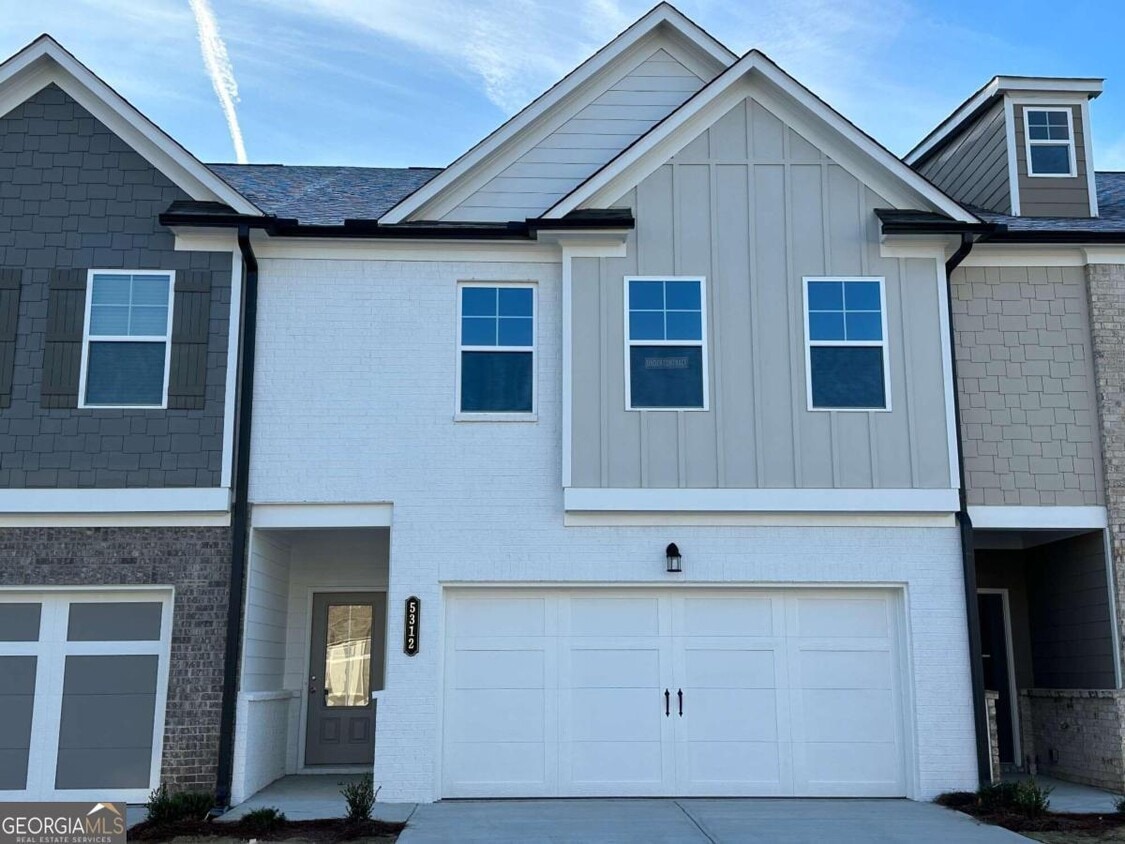 5312 Fox Hill Lane, Oakwood, GA 30566 Townhome Rentals in Oakwood GA