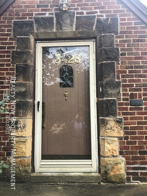 Foto del edificio - Cleveland Heights 1 bedroom 3rd Floor