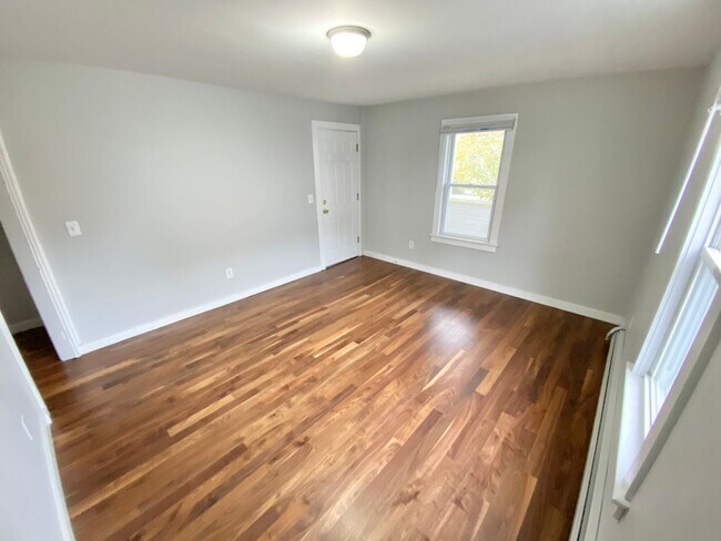 Foto del edificio - 89 Pitkin St