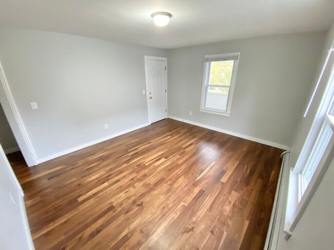 Building Photo - 89 Pitkin St