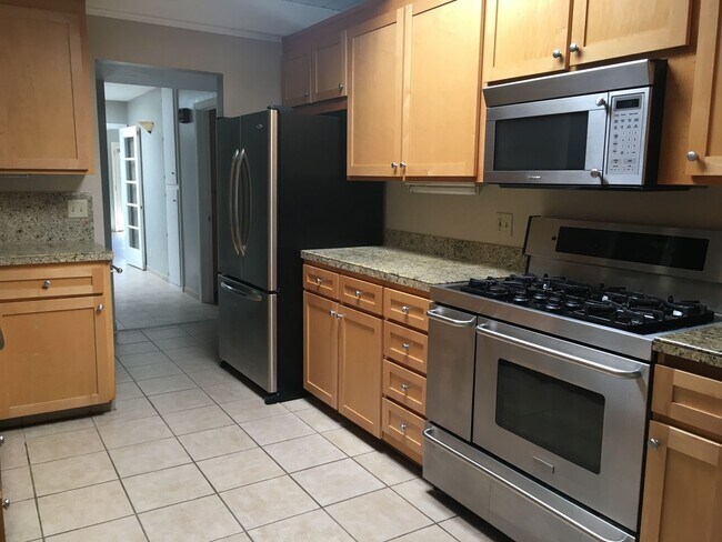 Building Photo - 133 La Placita Circle - Lease Only