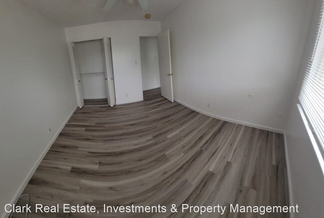 Foto del edificio - 3 br, 3 bath House - 3265 HEIGHTS DR