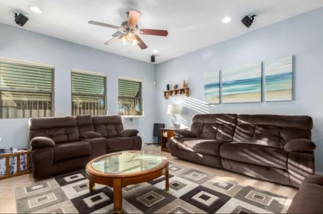 Foto del edificio - 4274 E Alamo St