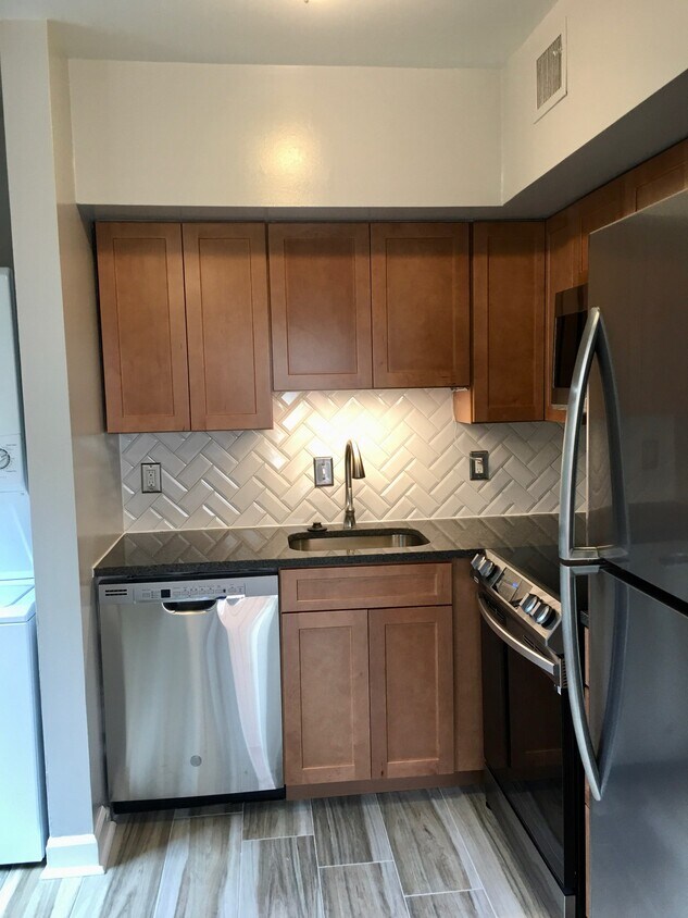 Kitchen - 1203 N Pitt St