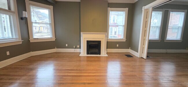 Foto del edificio - 3711 Morris Pl