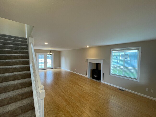 Building Photo - 4412 San Juan Avenue