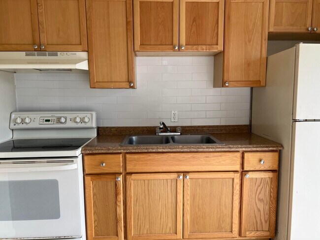 Foto del edificio - 1521 W 21st St