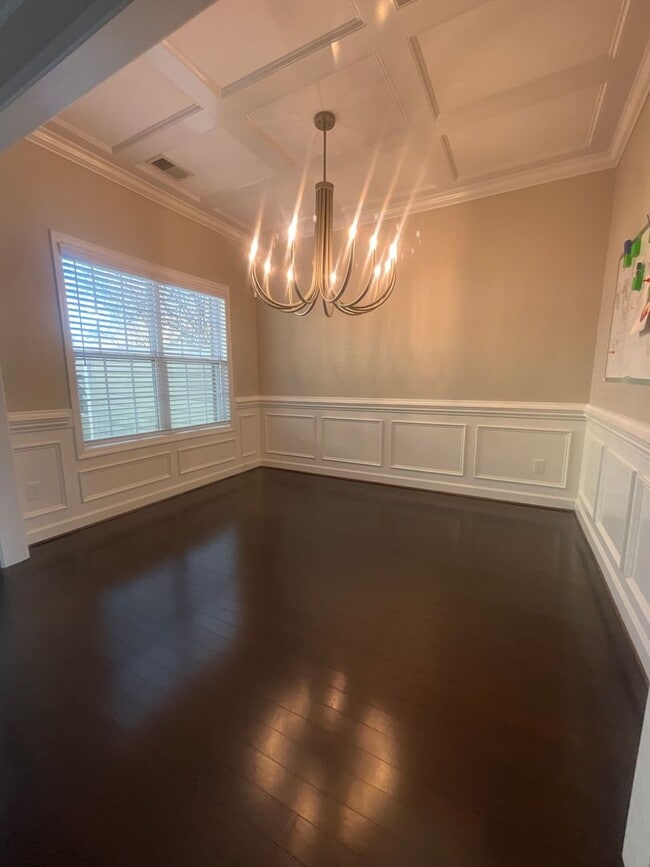 Building Photo - 5114 Lime St