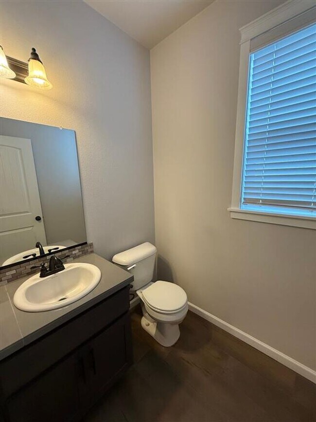 Foto del edificio - 1223 S 11th Pl