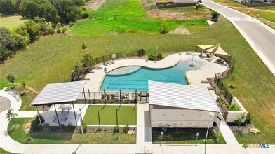 Building Photo - 801 Cinnamon Teal