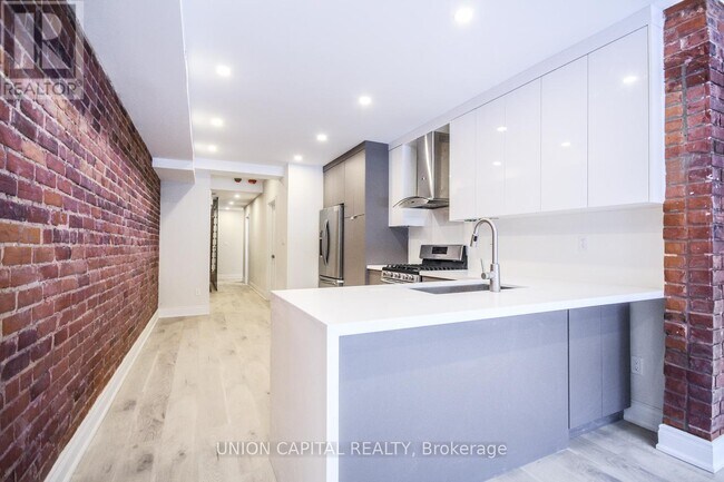 Photo du bâtiment - 66 Dovercourt Rd