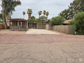 Building Photo - 7789 Mockingbird Dr