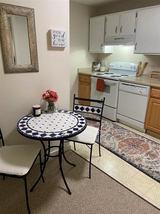 Foto del edificio - 11 Saint James Pl