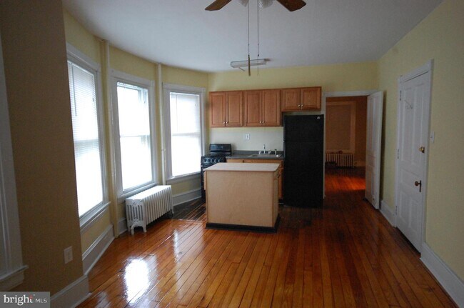 Foto del edificio - 416 W Miner St