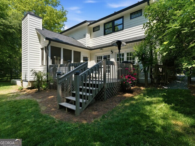 Building Photo - 1350 Battleview Dr NW