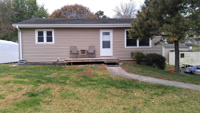 Foto del edificio - 122 E Cleveland St