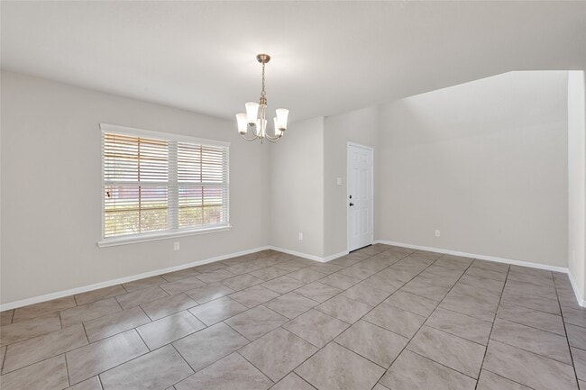 Building Photo - 29115 Jacobs River Dr