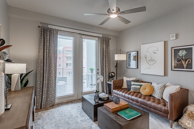 Interior Photo - Uptown Terrace