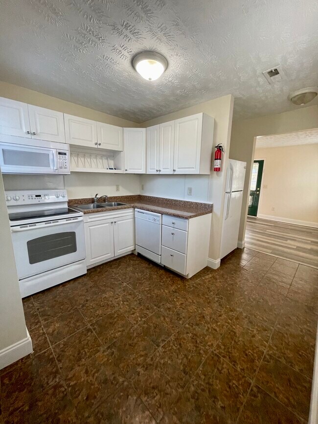 Foto del edificio - 602 W Sullivan St