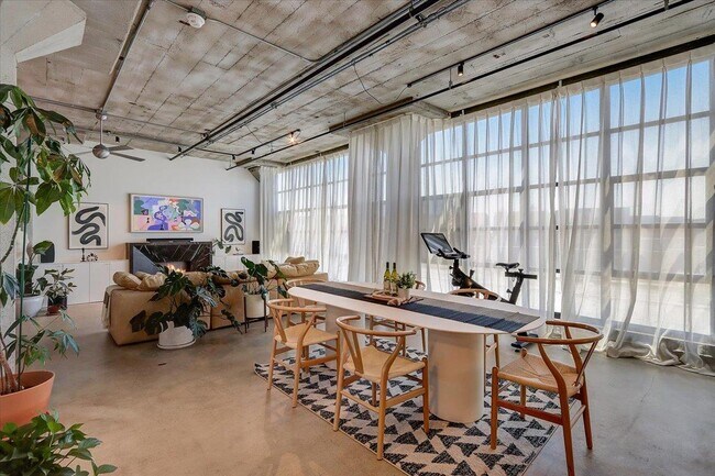 Large open floor plan concept - 737 2nd St