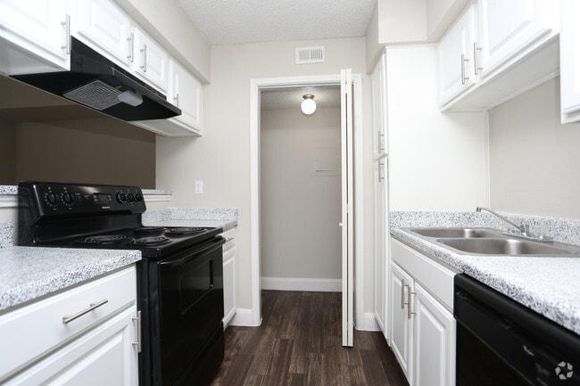 Interior Photo - Terra at Park Row