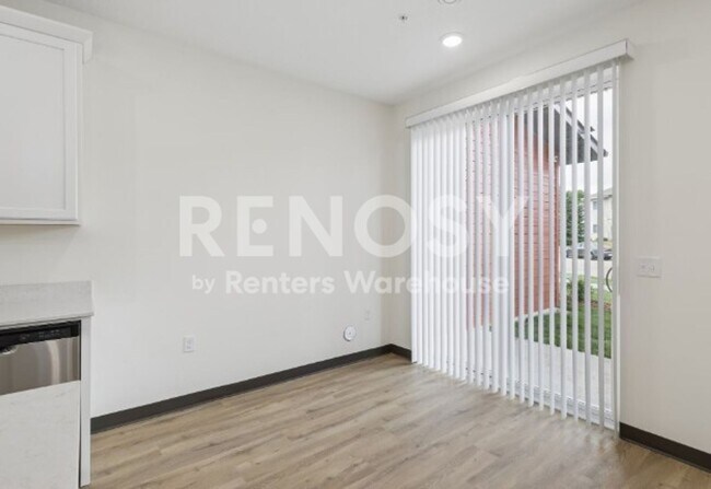 Foto del edificio - 3680 9th St NW