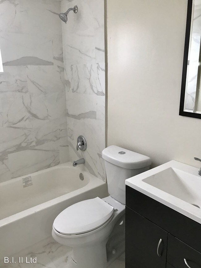 Foto del edificio - 409 SW 8th Ave