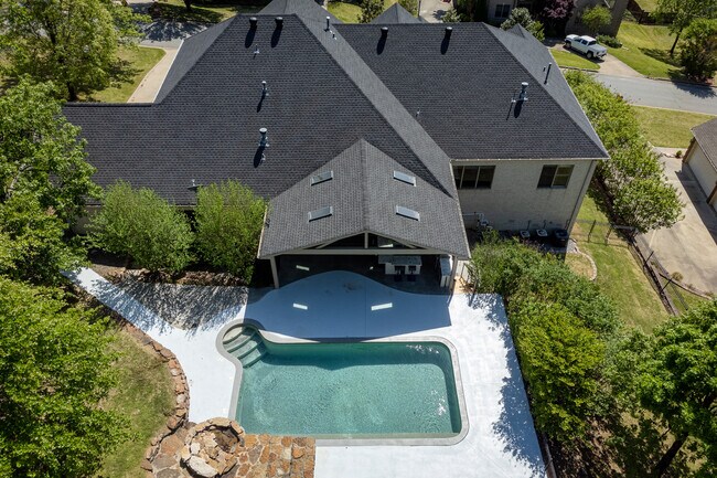 Foto del edificio - 67 Bellegarde Dr