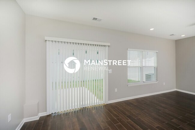 Foto del edificio - 3 Bedroom Pet-Friendly Home in Jeffersonvi...