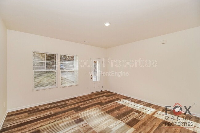 Foto del edificio - 467 Elm St