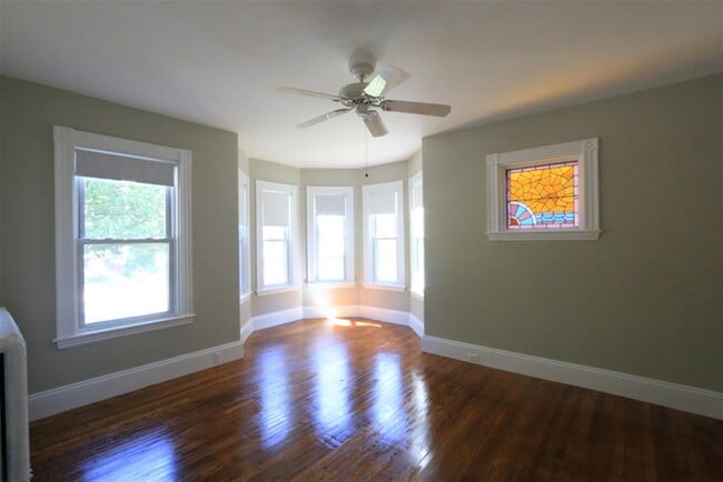 Building Photo - 45 Kidder Ave