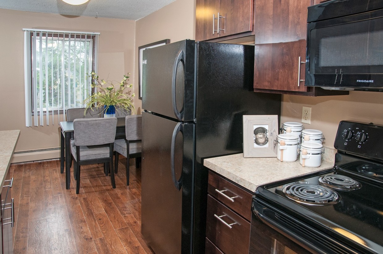 Foto principal - 624 Huron Apartments