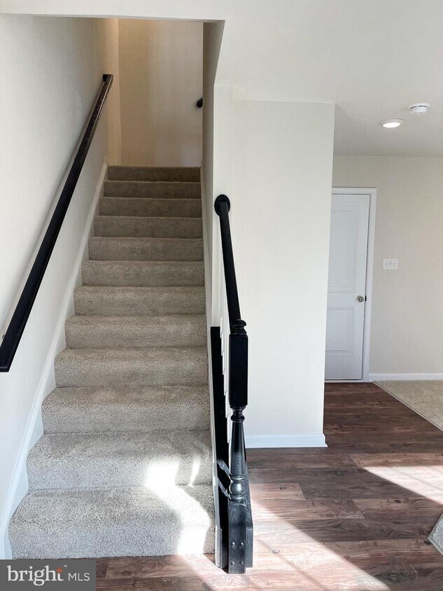 7128 Delegate Pl, Frederick, MD 21703 Townhome Rentals in Frederick MD