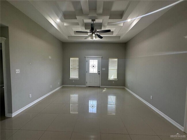 Foto del edificio - 16 Whitewing St