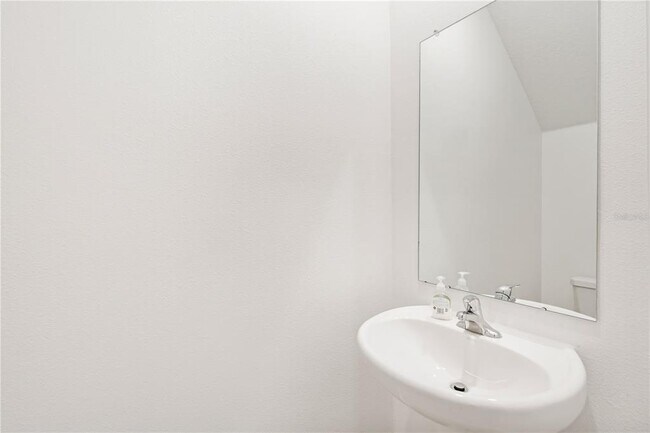 Foto del edificio - 36460 Well Hill Wy